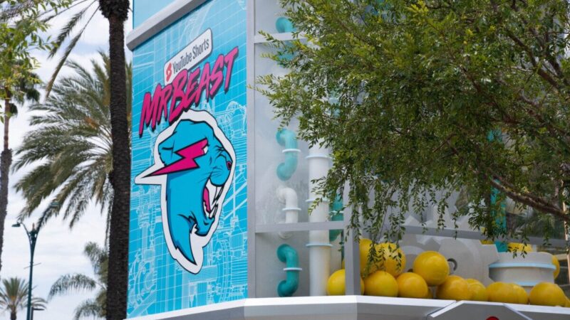 Nauja verslo kryptis „MrBeast“ karjeroje: investuoja į bankininkystę, įsigijo „Step“ programėlę