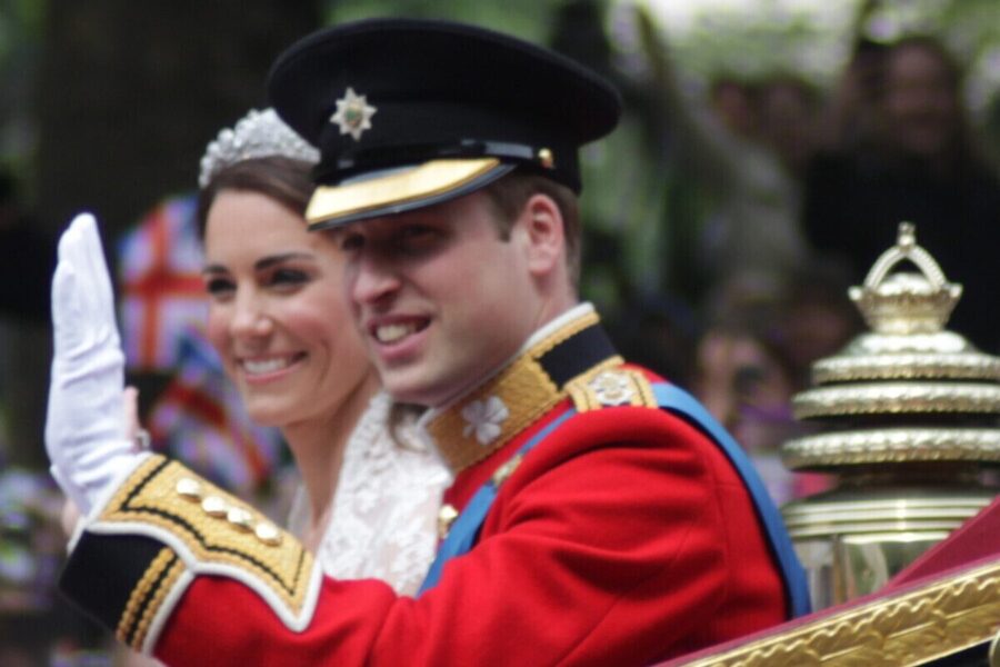 Princesė Kate Middleton vadinama influencere: sužinokite, kodėl ją lygina su Elžbieta II