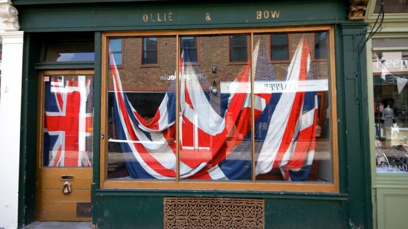 Reitingai JK keičia žaidimo taisykles: „Politico“ skelbia apie žaliųjų pranašumą prieš leiboristus