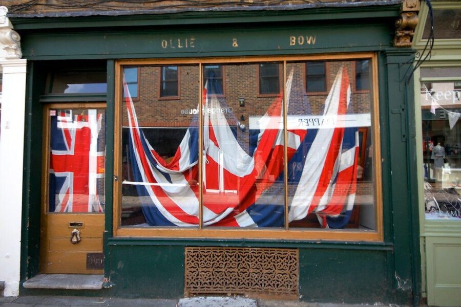 Reitingai JK keičia žaidimo taisykles: „Politico“ skelbia apie žaliųjų pranašumą prieš leiboristus