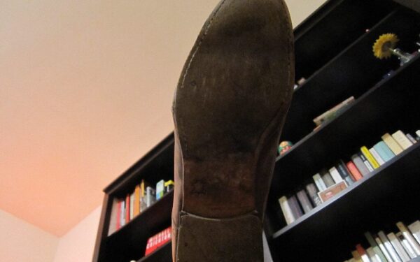 Batai slysta ant ledo? Sužinokite, kaip paprastas triukas apsaugos nuo traumų