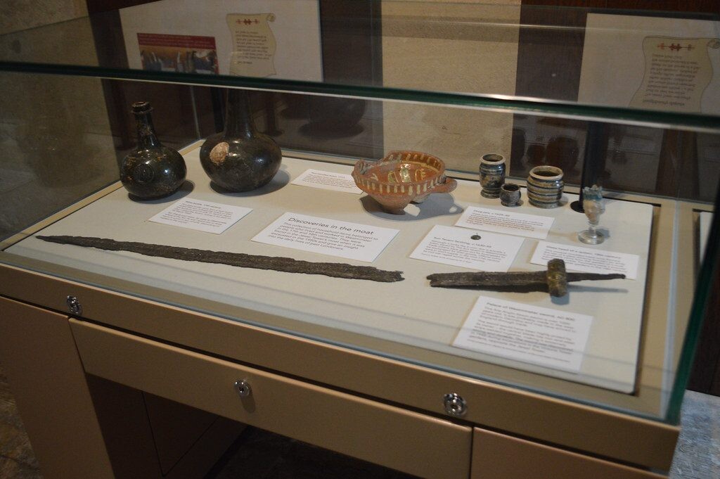 Unikalus archeologų atradimas Anglijoje: runomis puoštas kardas gali perrašyti anglosaksų istoriją