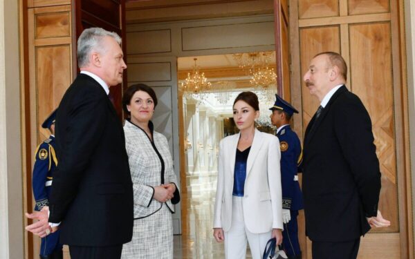 Klaipėdoje nuskambėjo svarbi žinia: Nausėdienė kalba apie regioninės partnerystės vaidmenį sveikatos sistemoje