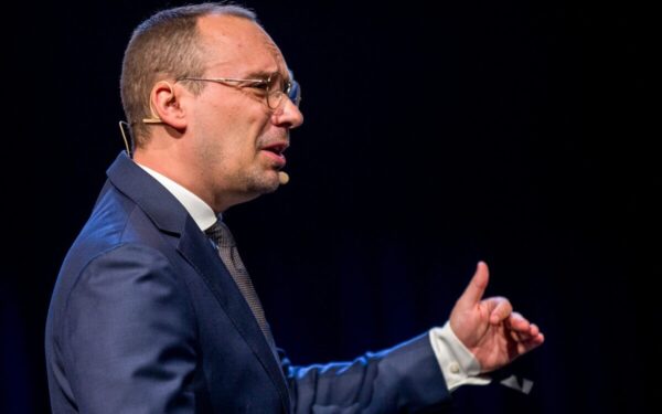 Politikoje bręsta skandalas? Žiniasklaida paviešino Maldeikio ryšius ir užsakytas paslaugas