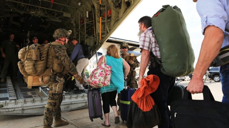 Regiono šalys ruošiasi blogiausiam scenarijui: Lietuva ir dar 9 valstybės kuria evakuacijos planus