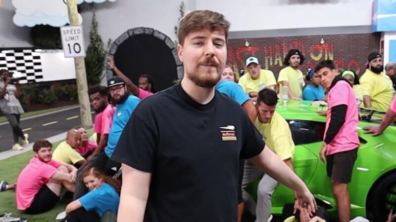 Vidinė informacija atsisuko prieš MrBeast komandą: „Kalshi“ skyrė daugiau nei 20 tūkst. dolerių baudą