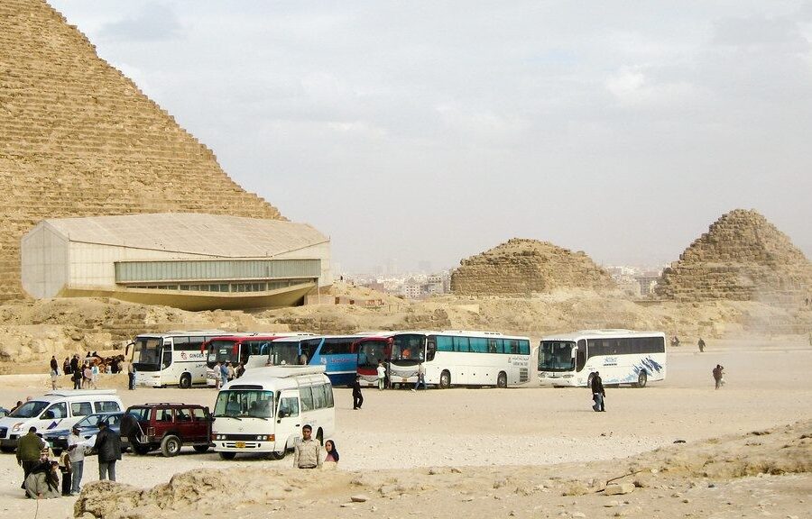 Viltis įstrigusiems: Vitkauskas kalba apie galimybę piliečius iš Artimųjų Rytų perkelti į kitas šalis