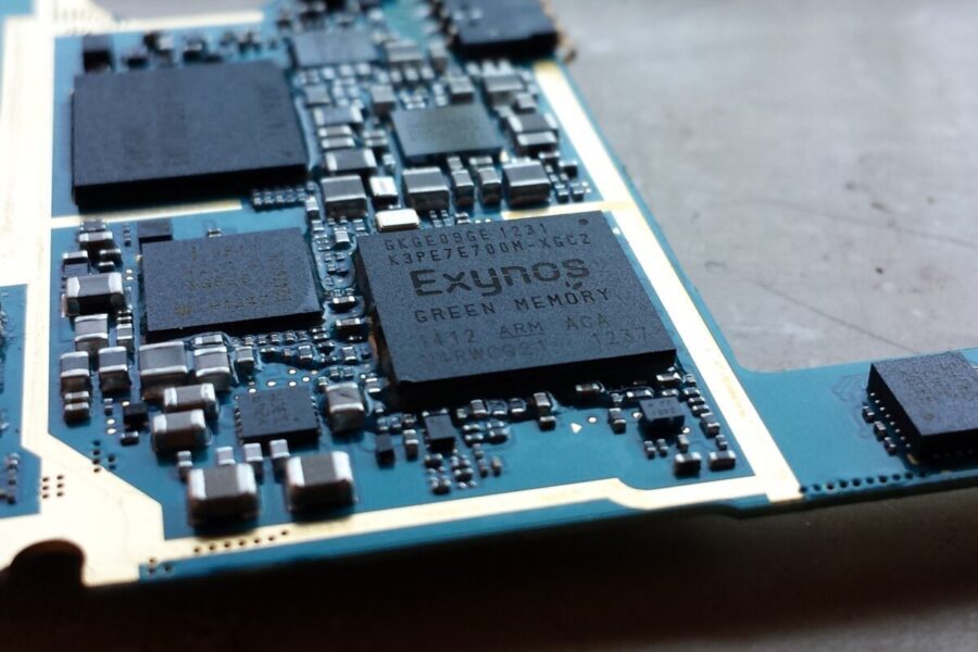 „Galaxy S26“ našumas: sužinokite, ką atskleidė „Snapdragon“ ir „Exynos“ palyginimas