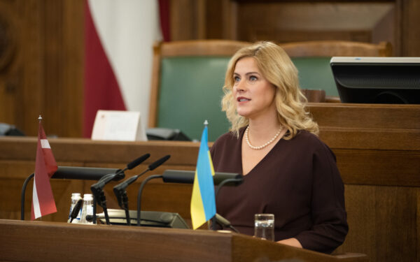 Dar vienas balsavimas įveiktas: Silina išsaugojo postą, bet politinė kova tęsiasi