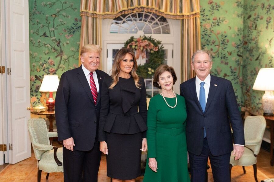 Parodė nematytą pirmosios ponios veidą: štai kaip M. Trump darė įtaką JAV prezidento sprendimams