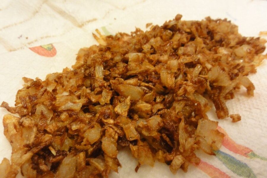 Traškūs ar minkšti svogūnai: vienas paprastas žingsnis, kuris sutrumpina gaminimą ir pakeičia skonį