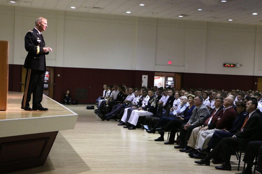 „Tech Corps“ startas: „Peace Corps“ telkia dirbtinio intelekto specialistus misijoms užsienyje