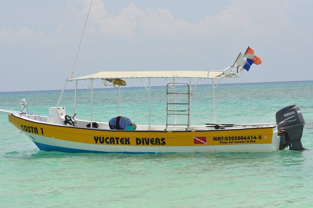 JAV ir Meksikos operacija prieš kartelius Ramiajame vandenyne: sulaikytas laivas su 188 paketais kokaino