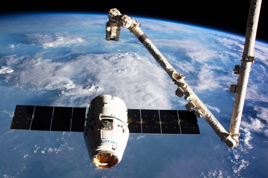 NASA nutraukia misiją kosmose: astronautui prireikė skubios medicininės pagalbos