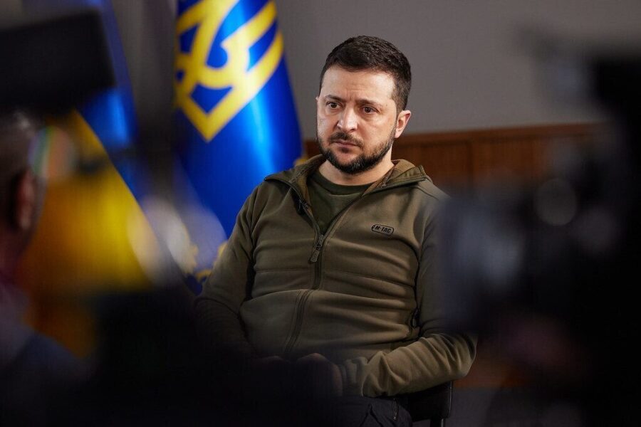 Labai prasti popieriai: Zelenskis pripažino, kad padėtis Ukrainoje yra sudėtinga