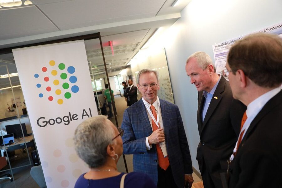 „Google AI Pro“ planas atnaujintas: daugiau debesijos ir išmanesnis darbas su „Gemini“