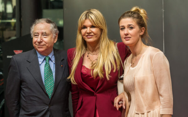 Ilga tylos siena griuvo: Schumacherio dukra prabilo ir atskleidė savo išgyvenimus