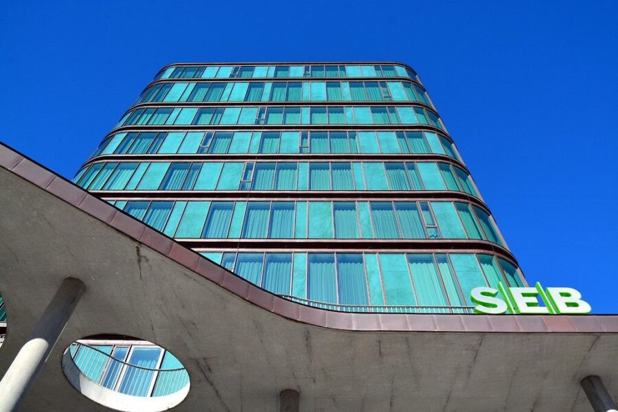 Kortelės saugumas: Lietuvos bankas paaiškino, kodėl už pavogtus 5844 eurus atsakomybė teko klientui
