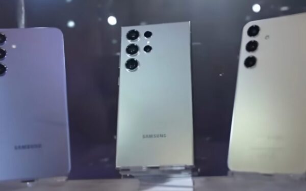 Svarbi žinia „Samsung Galaxy S24“ naudotojams: ištaisyta dešimtys saugumo spragų