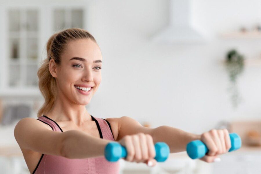 Sutvirtinkite savo rankas: keturi pratimai, kurie leis džiaugtis rezultatais jau po mėnesio