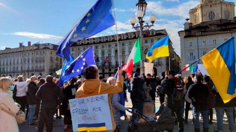 ES stiprina pagalbą Ukrainai: humanitarinei paramai skiriama 145 mln. eurų