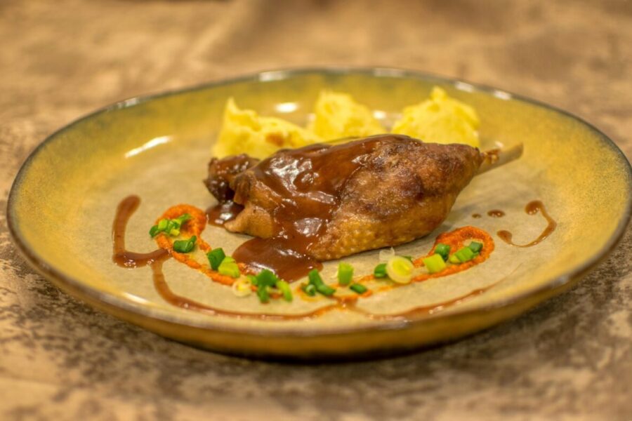 Šventinis patiekalas be vargo: receptas, kaip paruošti antį gabalais be sudėtingų marinavimų