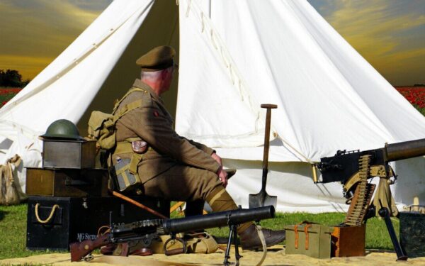 Situacija Donecke gali pasikeisti iš pagrindų: kalbama apie milžinišką žmonių perkėlimą, tačiau kokiu tikslu tai daroma?