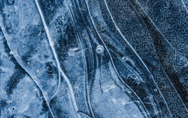 Šie ledynai elgiasi nenuspėjamai: mokslininkai įspėja apie retą, bet pavojingą reiškinį