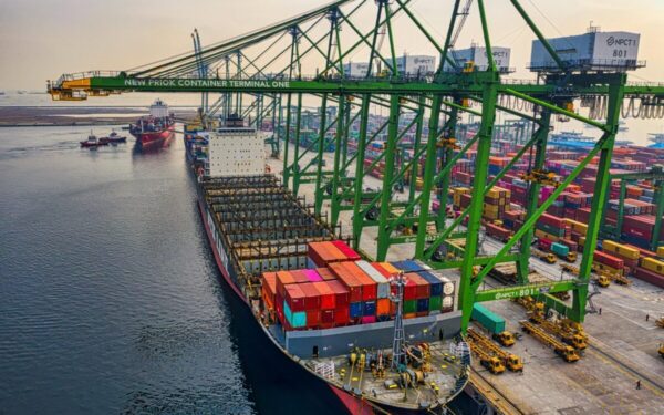 Didelė dalis produkcijos išvežama į JAV, bet ar tai sėkmės istorija, ar signalas apie vidaus problemas