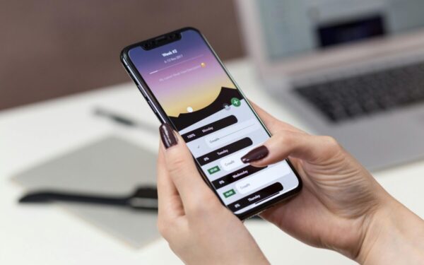 „Hearapy“ programėlė: „Samsung“ pristato alternatyvą vaistams nuo judesio ligos