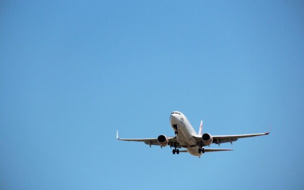 Dar vienas pargabenimo skrydis iš Dubajaus: Vilniuje nusileidę lietuviai prabilo apie išgyvenimus