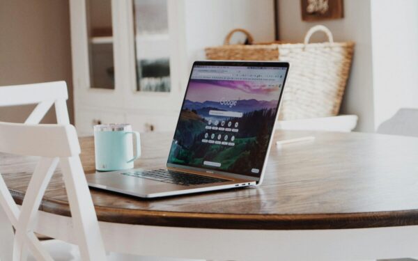 „Google“ atnaujina „Find Hub“: dingusių įrenginių paieška tampa universalesnė nei anksčiau