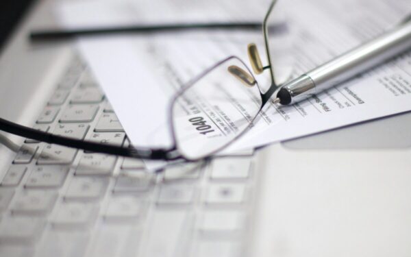 Atėjo galas mokesčių vengimui: valstybė smogia ten, kur daugeliui skauda labiausiai