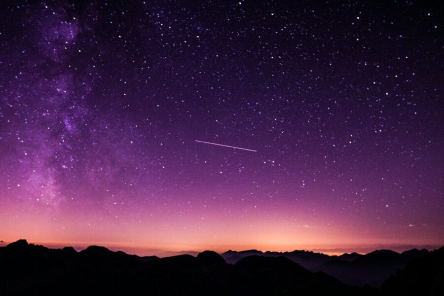 Astrofizikai pristatė netikėtą Visatos pabaigos modelį: procesas truktų neįsivaizduojamai ilgai
