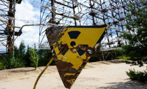 yellow and black bio hazard signage