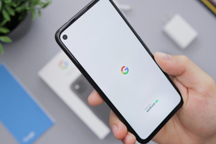 „Google“ ruošia pigesnę savo flagmanų versiją, aiškėja ir pagrindinės jo techninės savybės