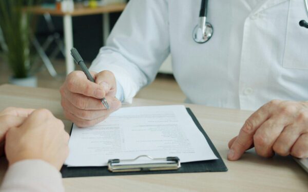 Ligonių kasos atnaujino Paciento vadovą: informacija, kurią gydymo įstaigos linkusios apeiti
