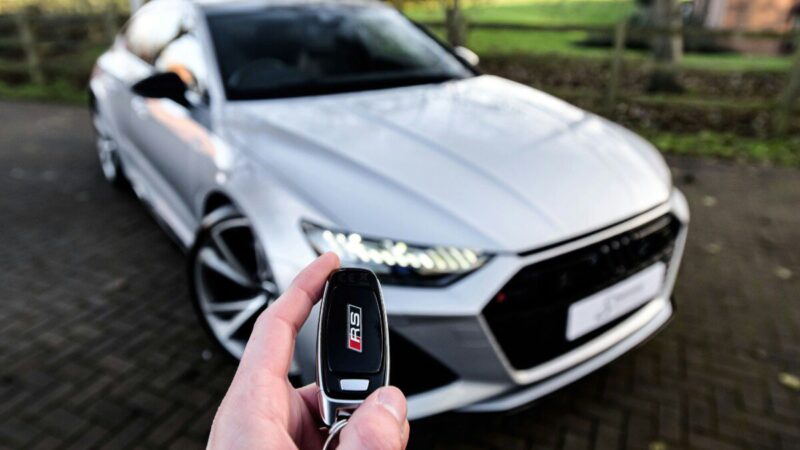 Naujos kartos automobilių rakteliai: pasakė, ką nutyli gamintojai ir kas gali išgelbėti jūsų automobilį