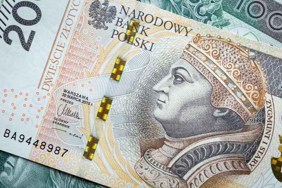 Kol Europa diskutuoja, Varšuva renkasi savą kelią: sprendimą lemia ekonomikos rodikliai