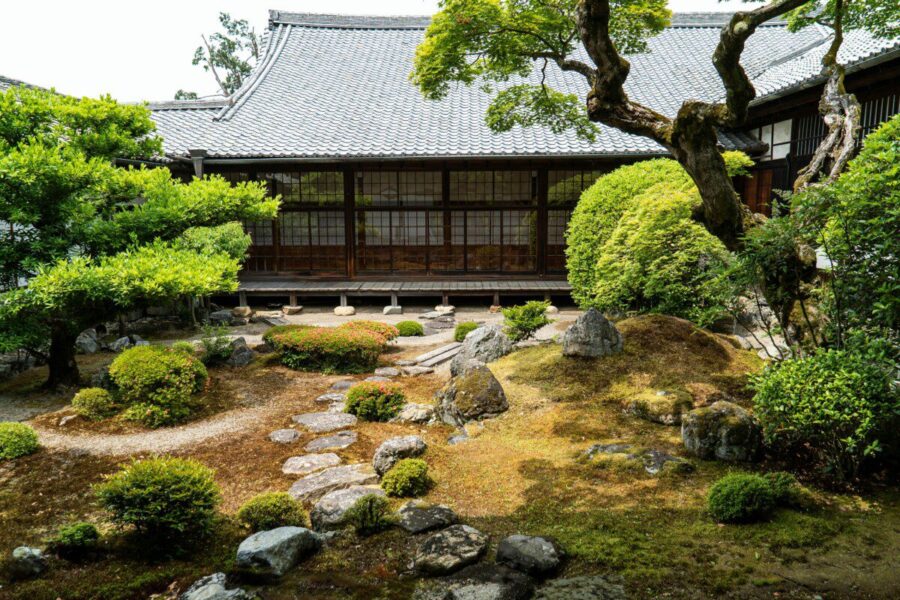 Sodininkai nustėro: japoniško sodo paslaptys, apie kurias daugelis net nenutuokia