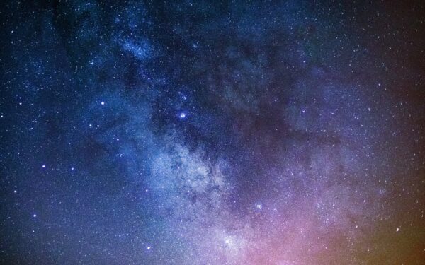 Gimę po laiminga žvaigžde: šie Zodiako ženklai tarsi nuo starto turi slaptą Visatos pranašumą