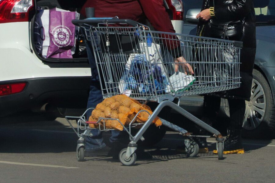 Pirkėjai prekybos centre „LIDL“. Dainiaus Labučio (ELTA) nuotr.