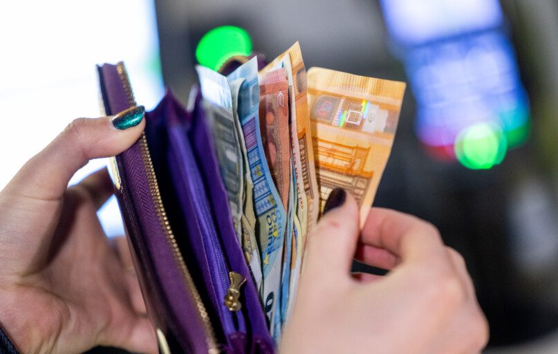 Mokėjimo kortelė. Juliaus Kalinsko (ELTA) nuotr.