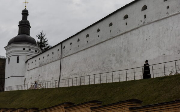 Naktinė Rusijos ataka: apgadintas UNESCO saugomas Kyjivo Pečorų vienuolynas