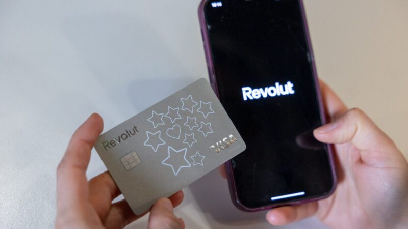 Finansų rinkos pokyčiai: „Revolut“ pradeda teikti būsto paskolas Lietuvos gyventojams