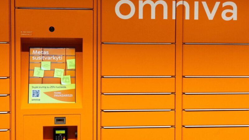 Pinigai išimti, parduotuvės šturmuojamos, siuntos vėluoja: ar tai tik pradžia didesnių trikdžių?