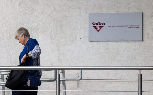 Sprendimas, kuris gali brangiai kainuoti: „Sodra“ atsakomybę dėl pensijos palieka žmogui