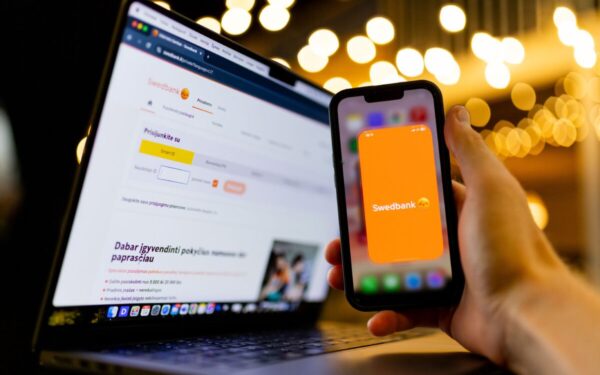 Įspėjimas visiems „Swedbank“ ir SEB klientams: paskelbta kritinės svarbos informacija