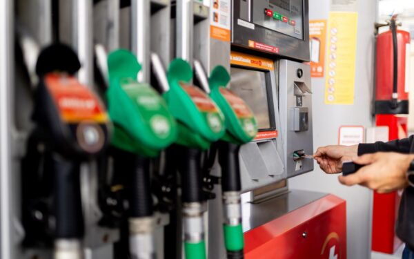 Degalinėse nemaloni tendencija: per savaitę pabrango ir benzinas, ir dyzelinas