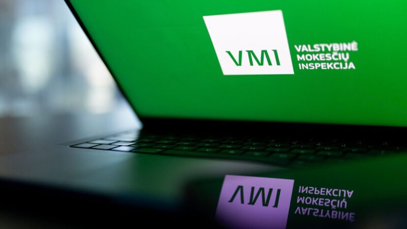 VMI siunčia signalą: deklaruoti reikia laiku, kitaip gali sekti pinigų nurašymas
